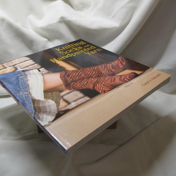 Kntting Socks with Handpainted Yarn Pattern Book - Picture 3 of 7